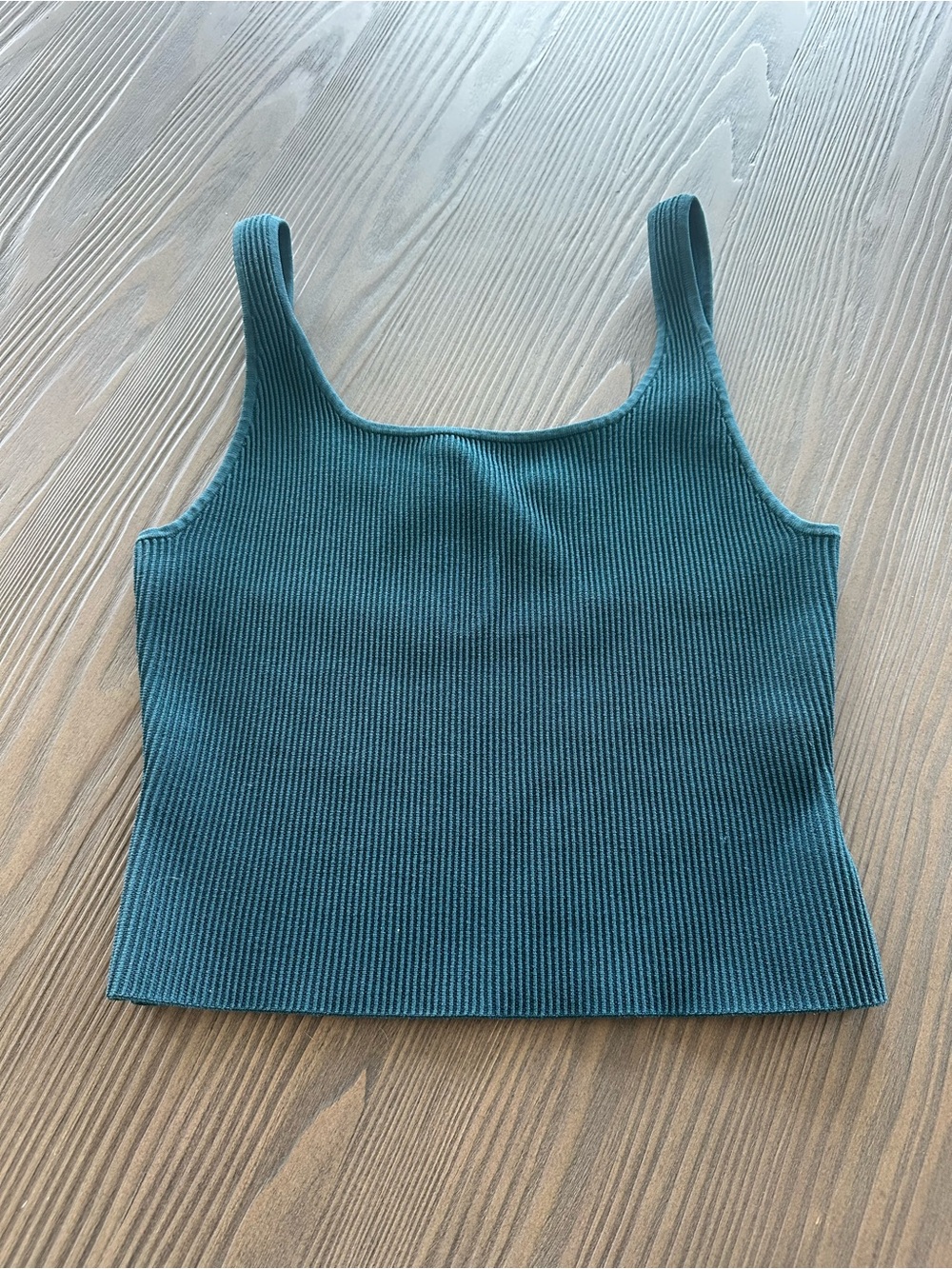 Aritzia Babaton Ribbed Square-Neck Tank -